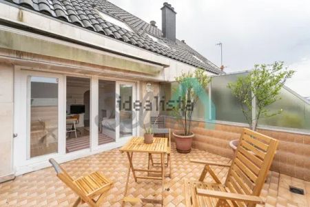 Alquiler de ático en Calle Muñoz Degraín - Photo 2