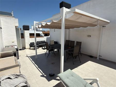 Piso de alquiler en Carrer Bahia, 1, Los Arenales del Sol - Photo 2