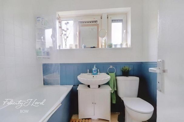 3 bedroom flat to rent - Photo 1