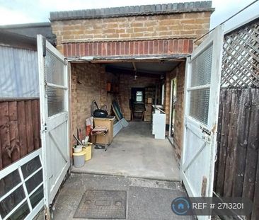 2 bedroom bungalow to rent - Photo 6