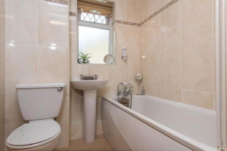 2 Ballynahone Avenue, Armagh, BT60 1EE - Photo 4