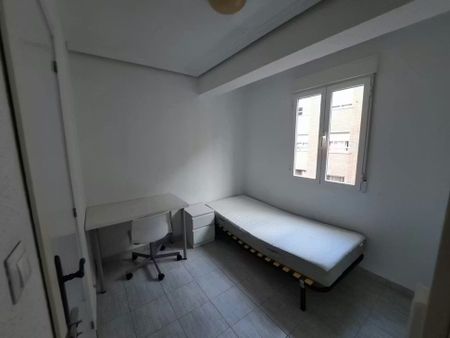 Calle Jacomart, Valencia, Valencian Community 46019 - Foto 2