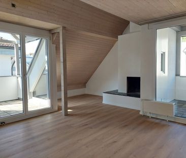 Grosszügige Maisonettewohnung mit Galerie im Herzen von Eschenbach - Photo 3