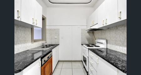 31 Northcott Street, South Wentworthville NSW 2145 - House For Rent | Domain - Photo 3