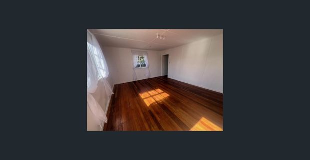 Walk to Kelvin Grove QUT - Photo 1