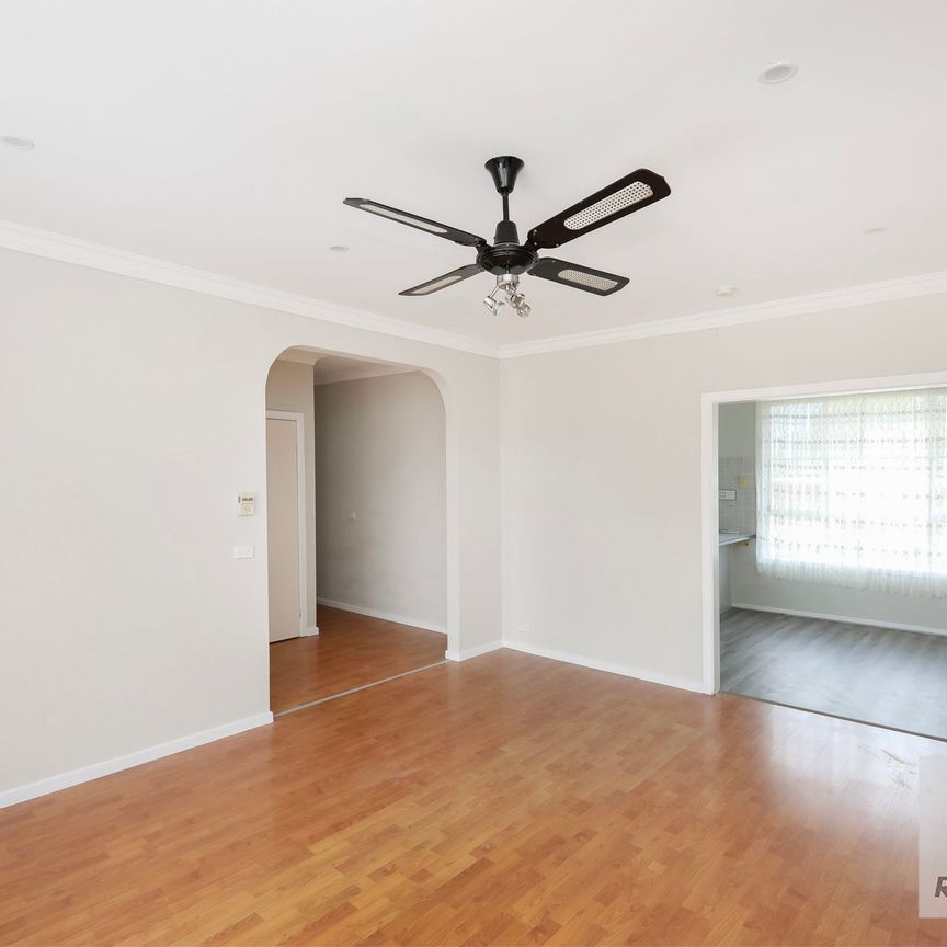 Low Maintenance Living! - Photo 1