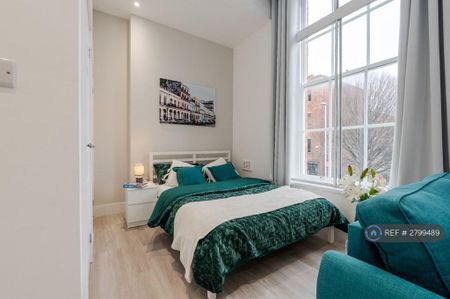 1 bedroom flat to rent - Photo 4