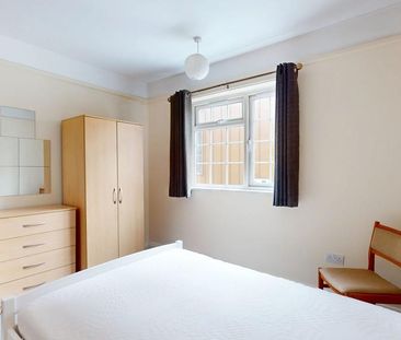 3 bedroom maisonette to rent - Photo 6
