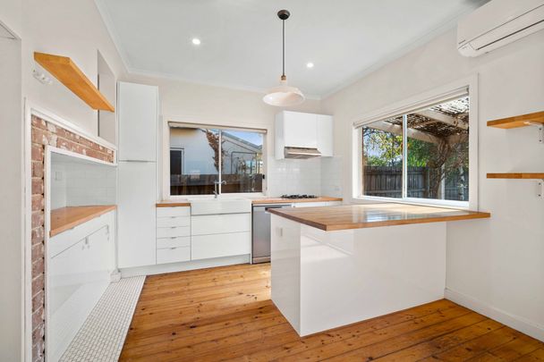 30 Salisbury Avenue, Newington - Photo 1