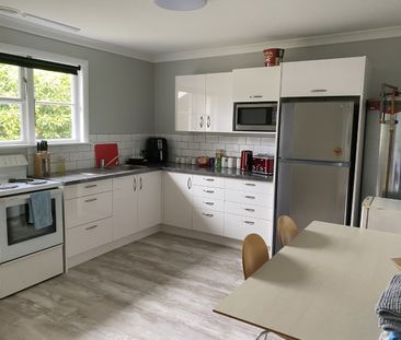 2/758 Fergusson Drive, Elderslea - Photo 2