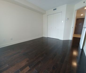 Condo moderne de 2 chambres à coucher et 2 salles de bains. - Photo 4