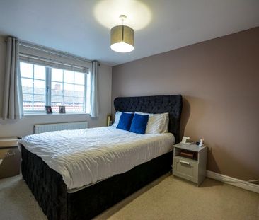 3 bedroom semi-detached house to rent - Photo 6
