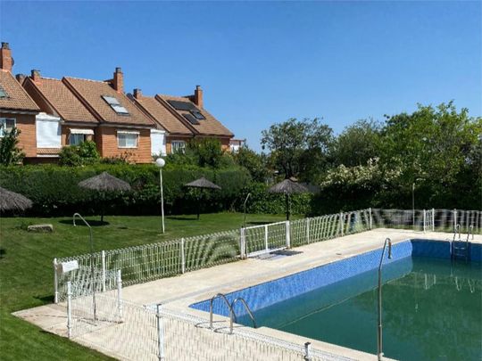 Piso de alquiler en Calle Picasso, 9, Las Matas - Peñascales - Photo 1