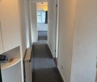 2 bed Apartment - To Let - Photo 5