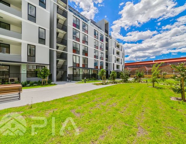 Nearly New One Bedroom Apartments - Photo 1