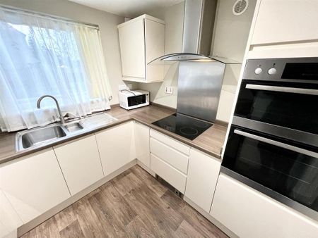 2 bedroom apartment to rent - Photo 3