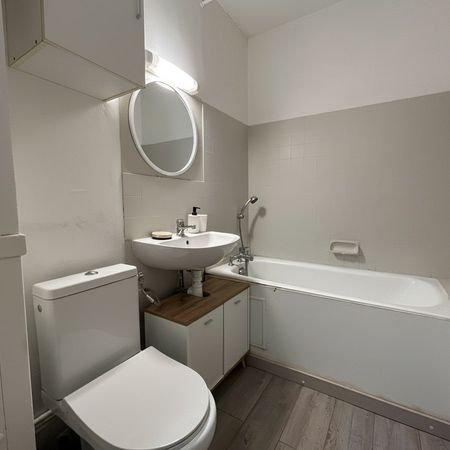 Location Appartement 1 pièce 19m² CLERMONT FERRAND 63000 - Photo 3