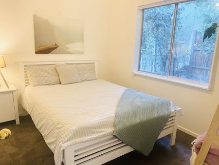 CUTE 3 BEDROOM HOME - Photo 4