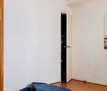 Secondary Room - Photo 6