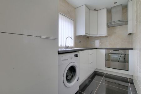 1 bedroom apartment to rent - Photo 5