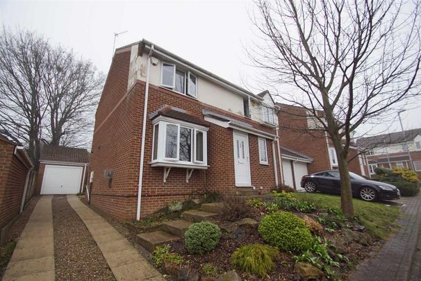 2 bedroom semi-detached house to rent - Photo 1
