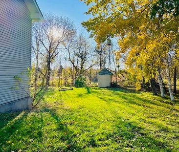 For Lease - 202 Cox Mill Road, Barrie, Ontario - Photo 4