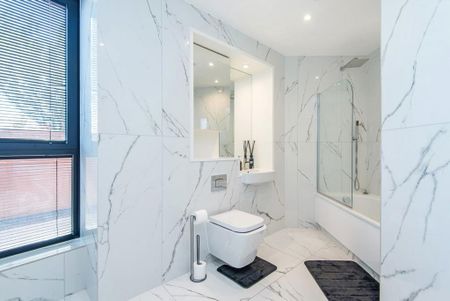 1 bedroom flat to rent - Photo 4