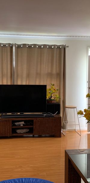 4 Bedrooms House in Springvale - Photo 1