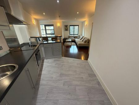 2 bedroom apartment to rent - Photo 3