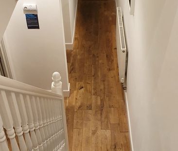 4 Albert Street - Photo 2