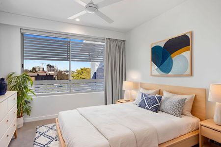 Brand New Tri-Level Townhouse - Photo 5