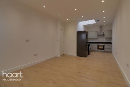 1 bedroom flat to rent - Photo 5