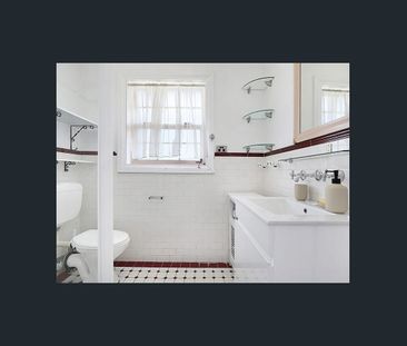 Fully Furnished One Bedroom Apartment - Photo 5