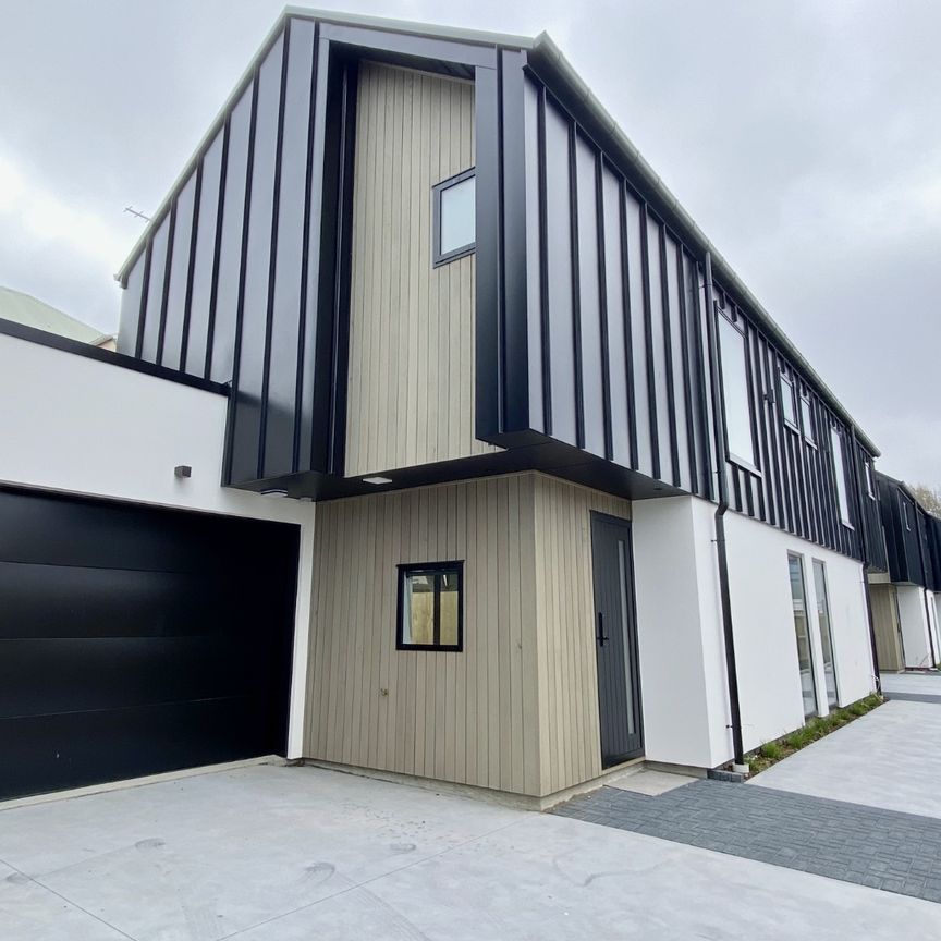 2/303 Hereford Street, Central City, Christchurch - Photo 1