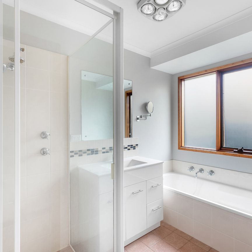 7B Propsting St, Curtin ACT 2605 - House For Rent | Domain - Photo 1