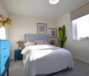 Elmsleigh Road, Staines-upon-thames, Surrey, TW18 - Photo 5