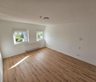 Helle, großzügig geschnittene 2-Zimmer-Wohnung - Photo 6