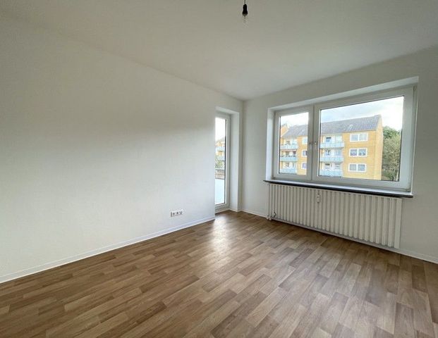 Familienfreundliche 3,5-Zi.-Wohnung mit zwei Balkone! - Photo 1