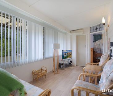 Two bedroom home. - Photo 4