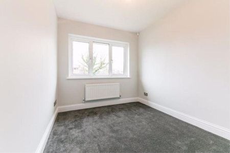 3 bedroom apartment to rent - Photo 5