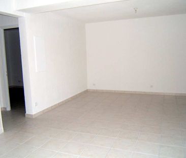 Location Appartement 3 pièces 51m² VALRAS PLAGE 34350 - Photo 1