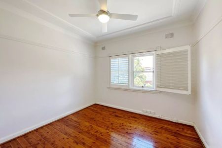 3/114a Victoria Street, Ashfield - Photo 2