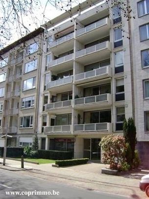 Appartement te huur - Photo 1