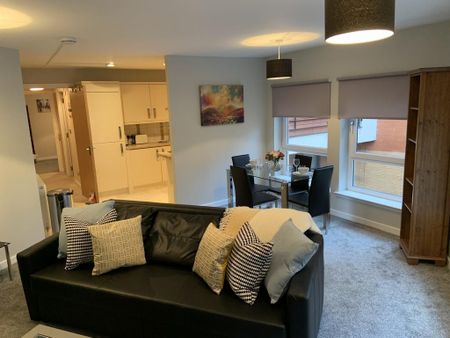 1 bedroom apartment to rent - Photo 2