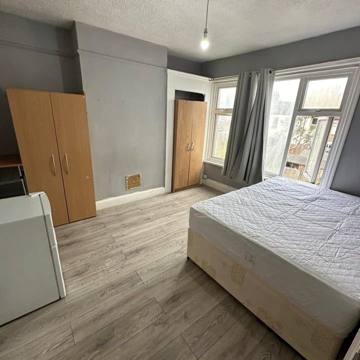 Room in a Shared House, Gloucester Road, N17 - Photo 1