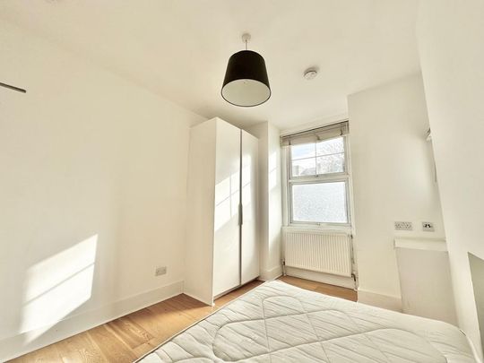Flat to rent - Photo 1