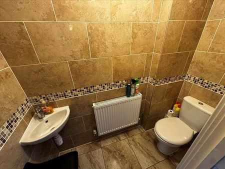 Tempest Way, Rainham, Rainham, RM13 - Photo 3