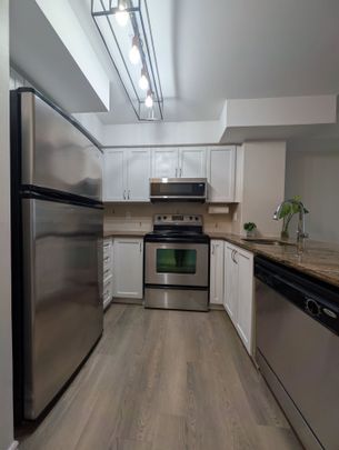 For Lease - 225 Wellesley Street Unit# 607, Toronto, Ontario - Photo 1