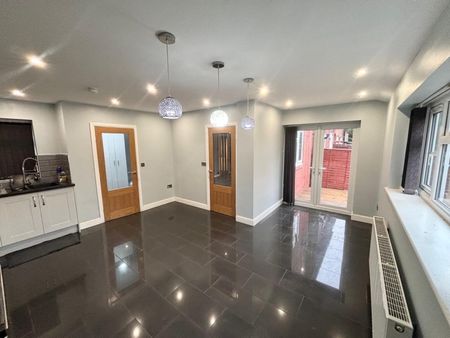 Wykebeck Street, Leeds - Photo 4