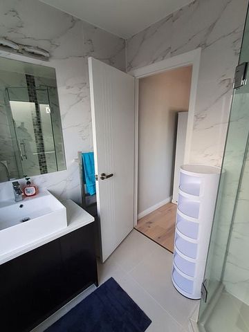 Fresh start for its next occupants - Photo 2